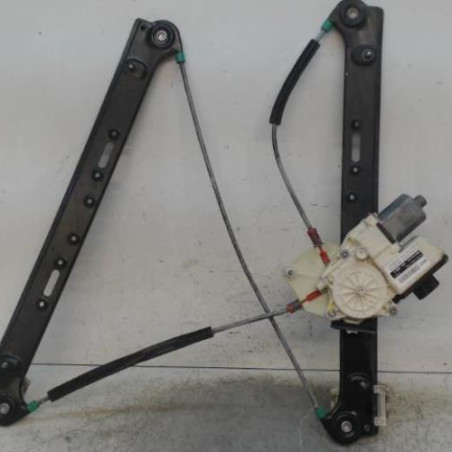 Leve vitre electrique avant droit BMW X3 E83 Photo n°1