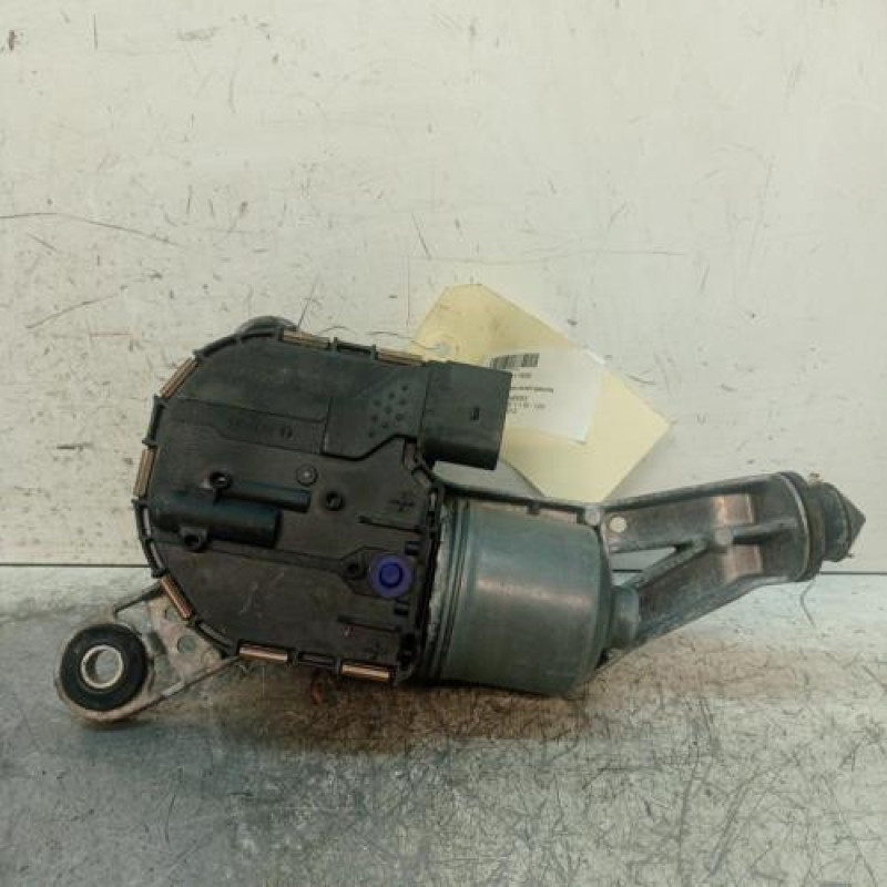 Moteur essuie glace avant gauche FORD FOCUS 3