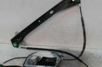 Leve vitre electrique avant droit VOLKSWAGEN GOLF 5 Photo n°1