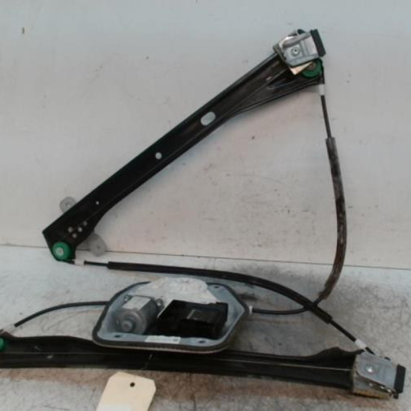 Leve vitre electrique avant droit VOLKSWAGEN GOLF 5