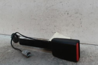 Attache ceinture avant droit RENAULT CLIO 4