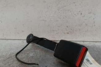 Attache ceinture avant gauche RENAULT CLIO 4