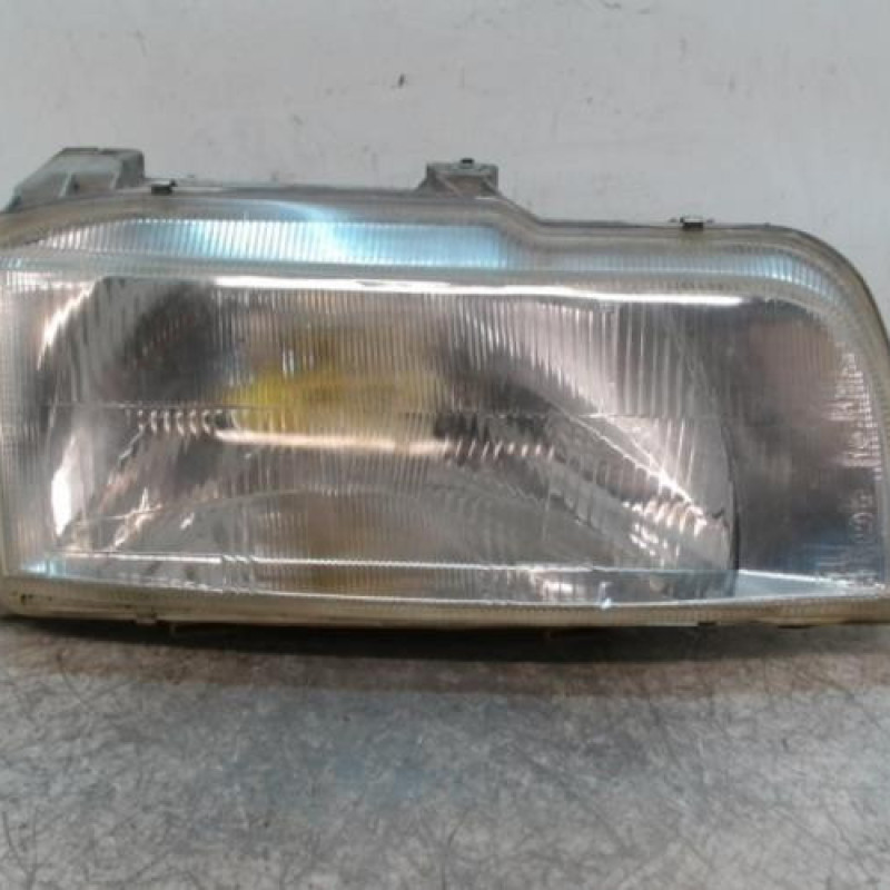 Optique avant principal droit (feux)(phare) RENAULT R21