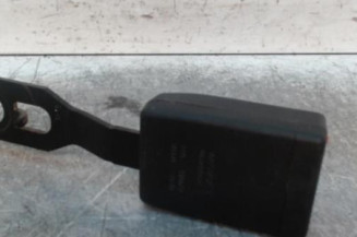 Attache ceinture avant droit PEUGEOT PARTNER 2 Photo n°1