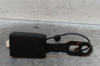 Attache ceinture avant gauche PEUGEOT PARTNER 2