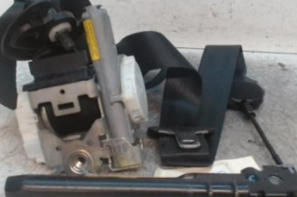 Ceinture avant droit PEUGEOT 5008 1 Photo n°1