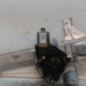Leve vitre electrique avant droit PEUGEOT 208 1