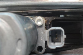 Leve vitre electrique avant droit PEUGEOT 208 1 Photo n°3