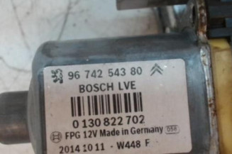 Leve vitre electrique avant droit PEUGEOT 208 1 Photo n°4