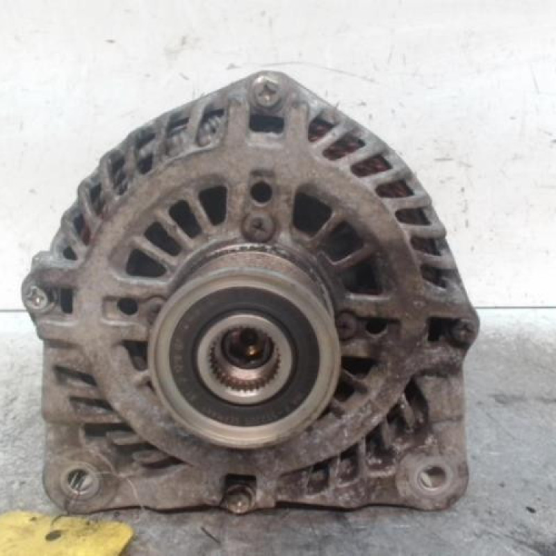 Alternateur RENAULT TRAFIC 3 COURT