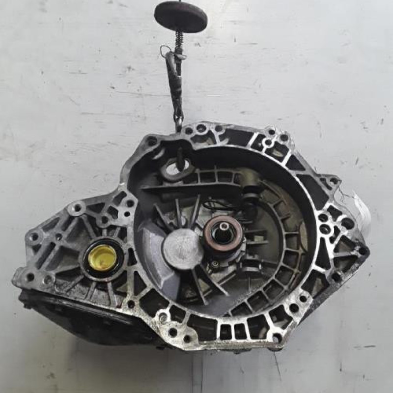 Boite de vitesses OPEL CORSA D