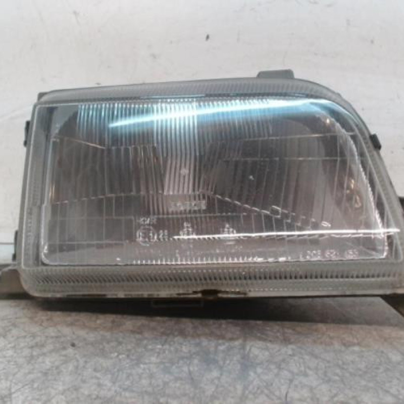 Optique avant principal droit (feux)(phare) RENAULT CLIO 1