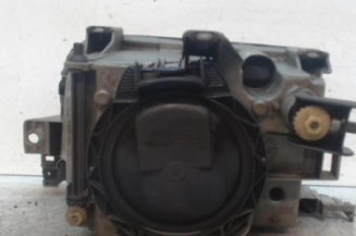 Optique avant principal droit (feux)(phare) RENAULT CLIO 1