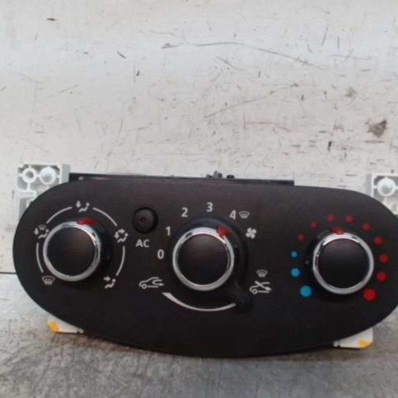 Commande chauffage DACIA LODGY Commande chauffage DACIA LODGY