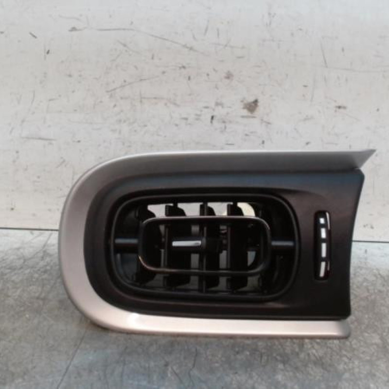 Aerateur tableau de bord avant gauche CITROEN C3 3