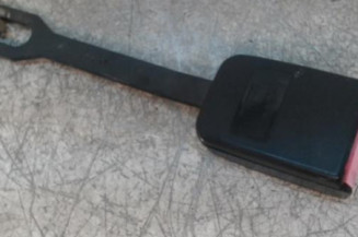 Attache ceinture avant droit PEUGEOT 307 Photo n°1