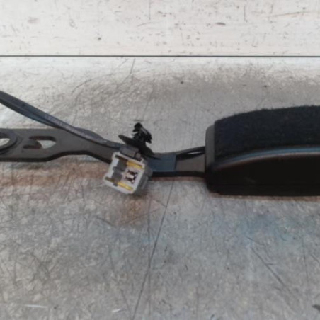 Attache ceinture avant droit PEUGEOT 208 1 Photo n°1