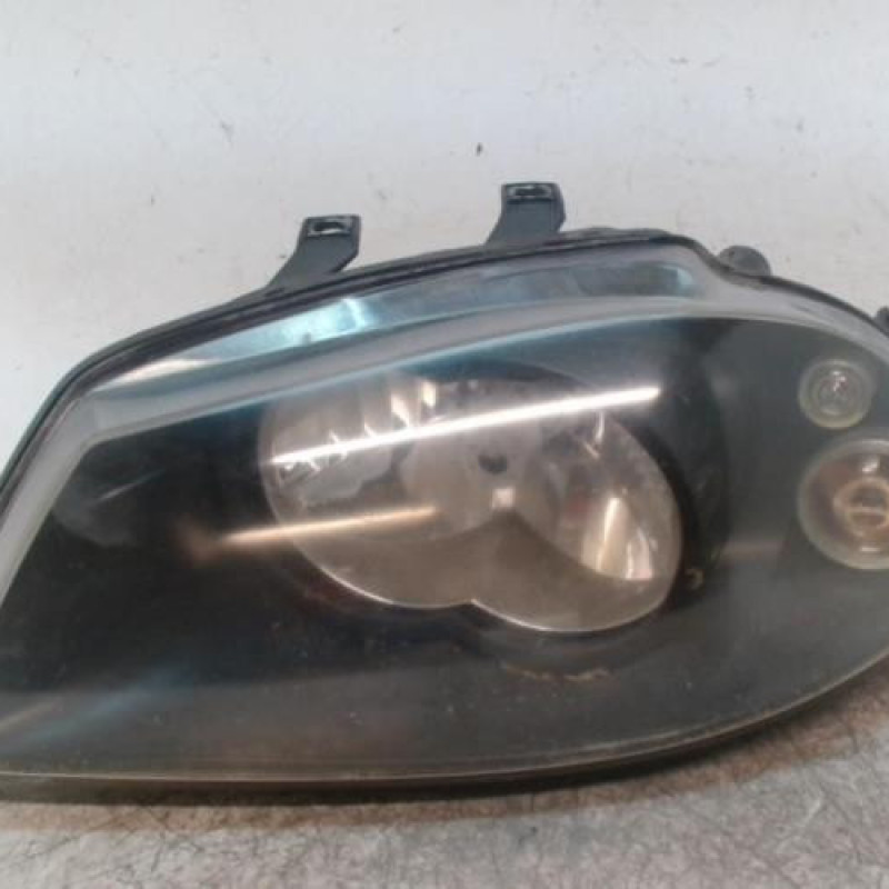 Optique avant principal gauche (feux)(phare) SEAT IBIZA 3