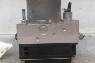 Bloc ABS (freins anti-blocage) HONDA FR-V Photo n°4