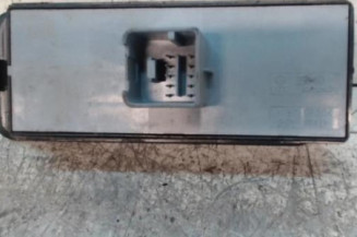 Interrupteur de leve vitre avant gauche VOLKSWAGEN POLO 5