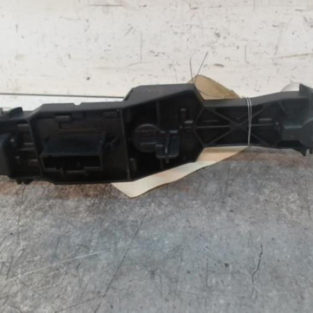Platine feu arriere droit DACIA SANDERO 1