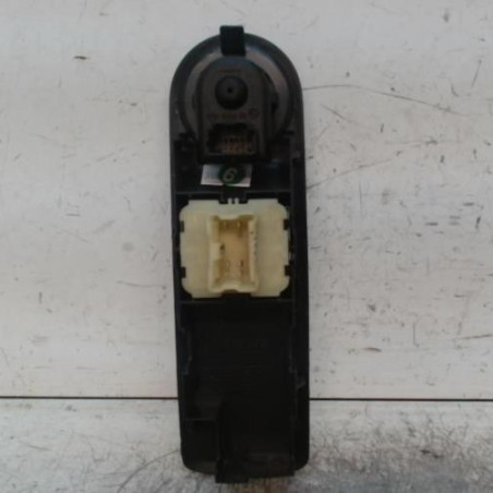 Interrupteur de leve vitre avant gauche RENAULT CLIO 4