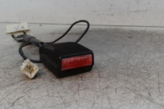 Attache ceinture avant gauche PEUGEOT 308 1