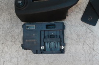 Lecteur de carte (neiman) RENAULT CLIO 4