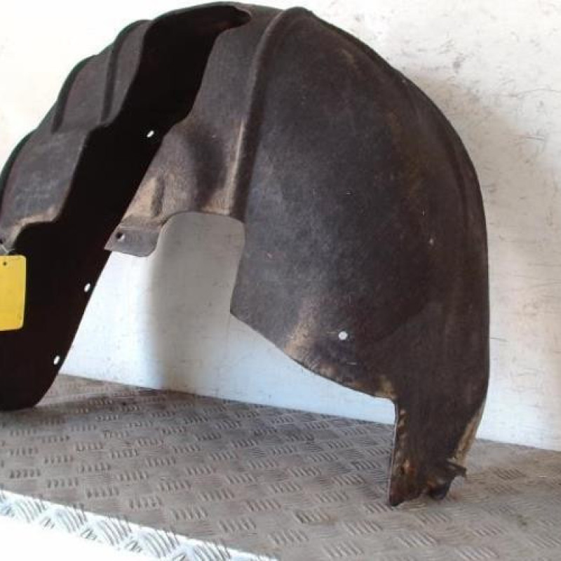 Pare boue arriere gauche VOLKSWAGEN BEETLE 2