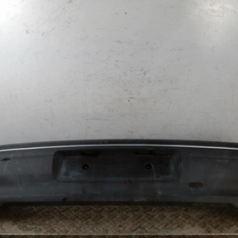 Pare choc arriere PEUGEOT 106