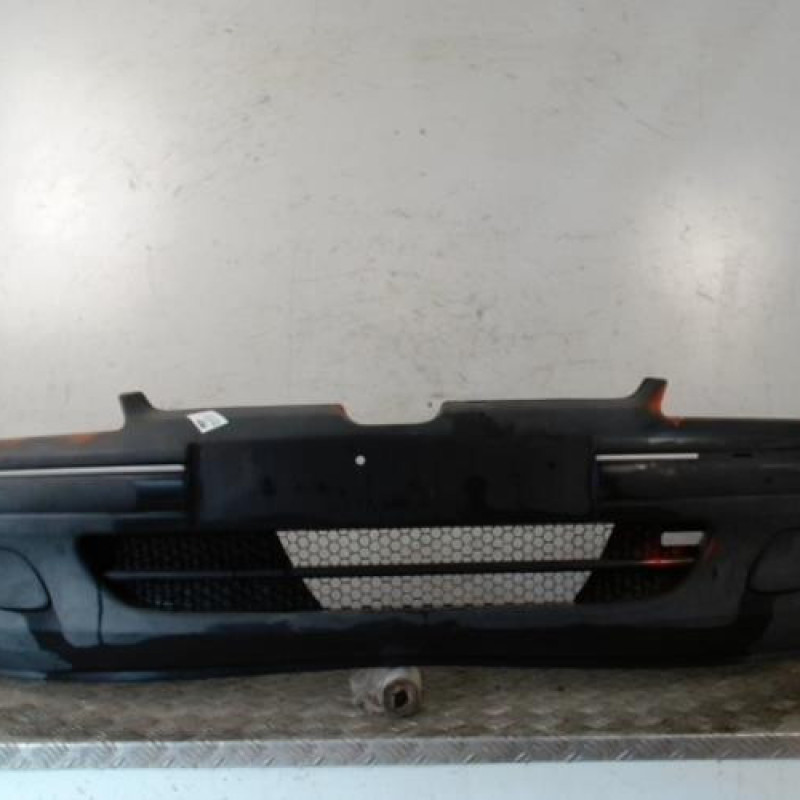 Pare choc avant PEUGEOT 106
