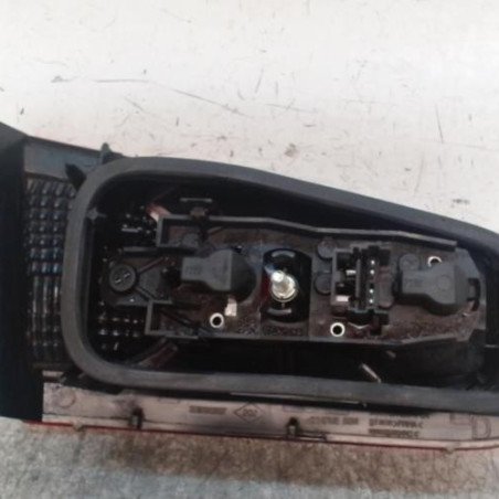 Feu arriere secondaire droit (feux) RENAULT LAGUNA 2