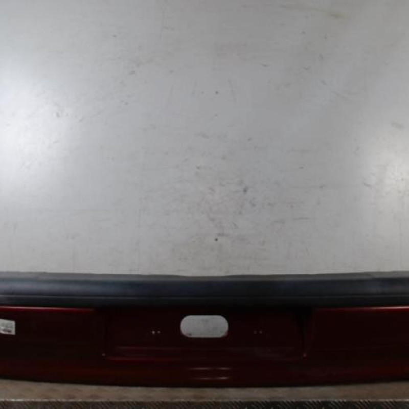 Pare choc arriere RENAULT CLIO 1