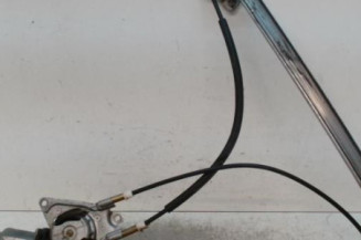 Leve vitre electrique avant gauche CITROEN SAXO Photo n°1