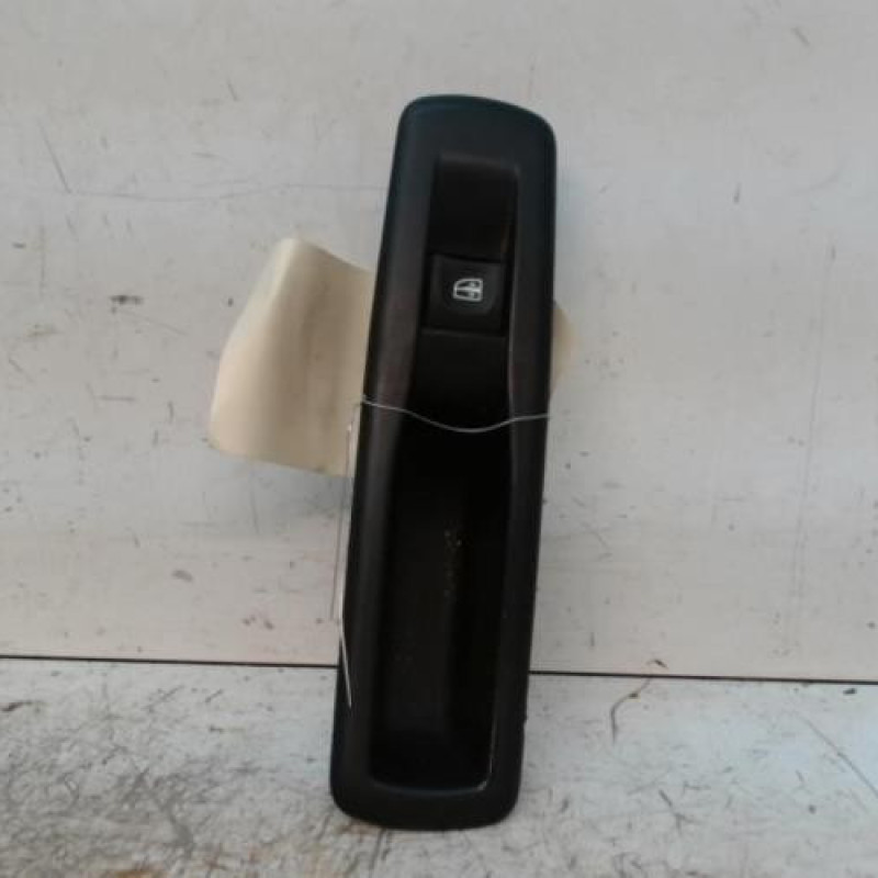 Interrupteur de leve vitre arriere gauche RENAULT SCENIC 3