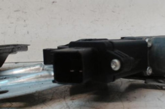 Leve vitre electrique avant droit OPEL MERIVA B