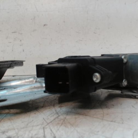 Leve vitre electrique avant droit OPEL MERIVA B