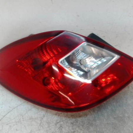 Feu arriere principal gauche (feux) OPEL CORSA D Photo n°1
