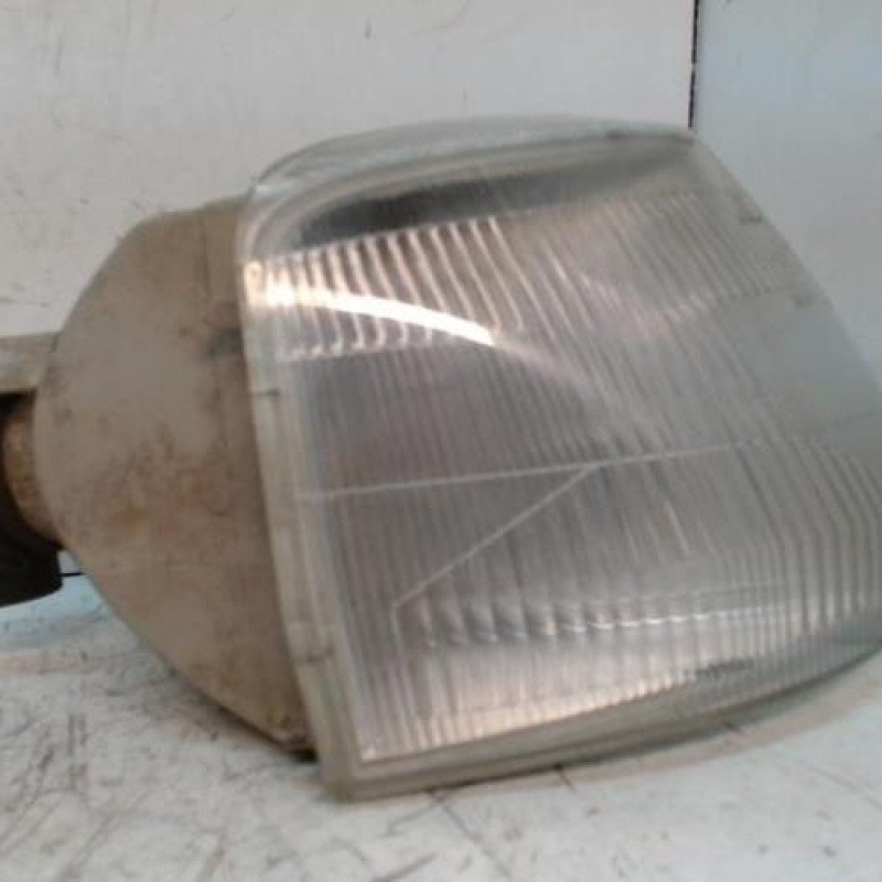 Optique avant secondaire droit (feux)(clignotant) PEUGEOT 106