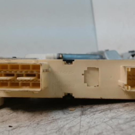 Leve vitre electrique avant droit CITROEN C4 1