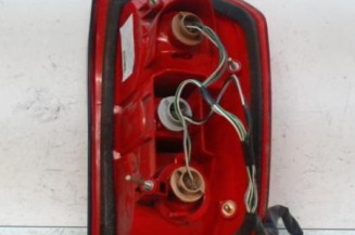 Feu arriere principal gauche (feux) TOYOTA RAV4 2 Photo n°3