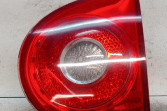 Feu arriere secondaire droit (feux) VOLKSWAGEN GOLF 5 Photo n°1