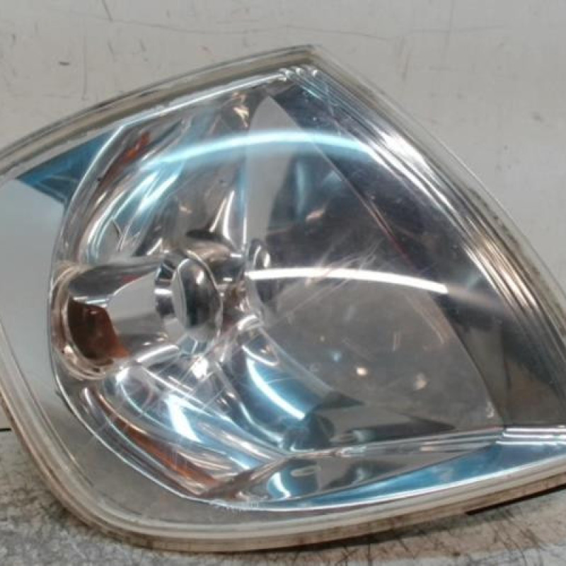 Optique avant secondaire droit (feux)(clignotant) VOLKSWAGEN POLO 3