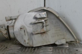 Optique avant secondaire gauche (feux)(clignotant) CITROEN SAXO
