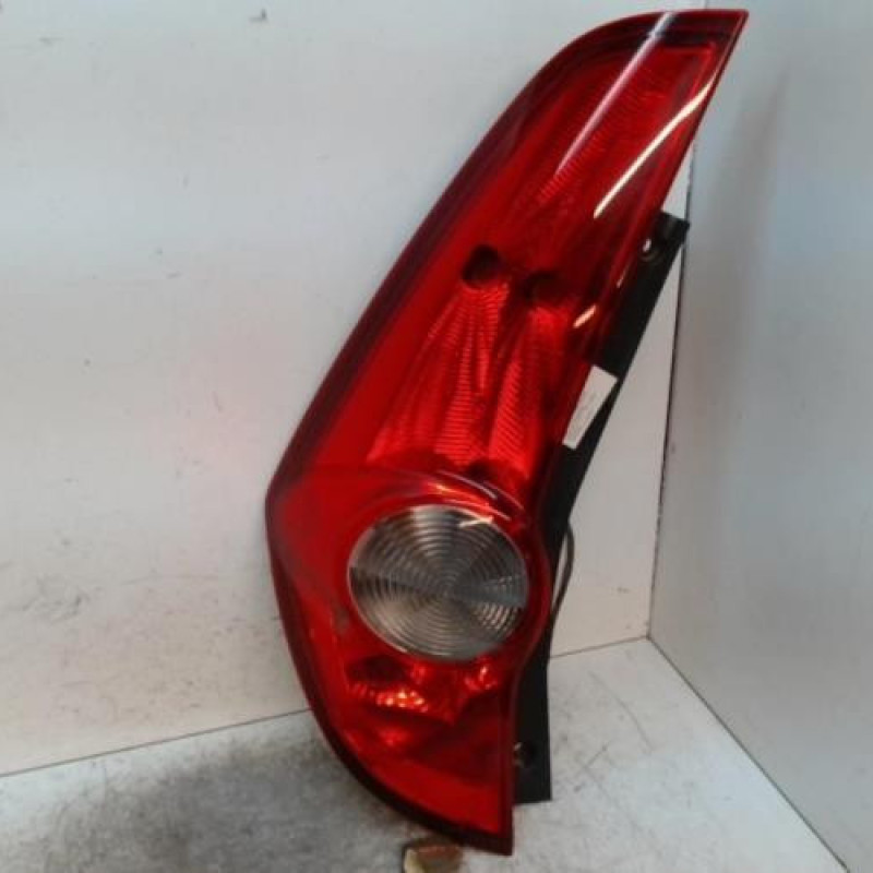 Feu arriere principal gauche (feux) OPEL AGILA B Feu arriere principal gauche (feux) OPEL AGILA B