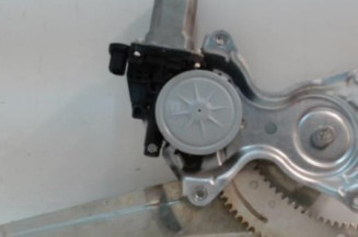 Leve vitre electrique arriere gauche SUZUKI SWIFT 4 Photo n°1