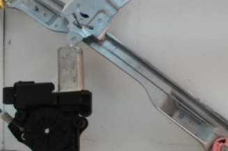 Leve vitre electrique avant droit OPEL CORSA D Photo n°1