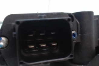Leve vitre electrique avant droit OPEL CORSA D
