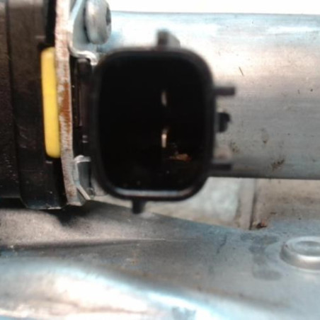 Leve vitre electrique avant droit DACIA SANDERO 2