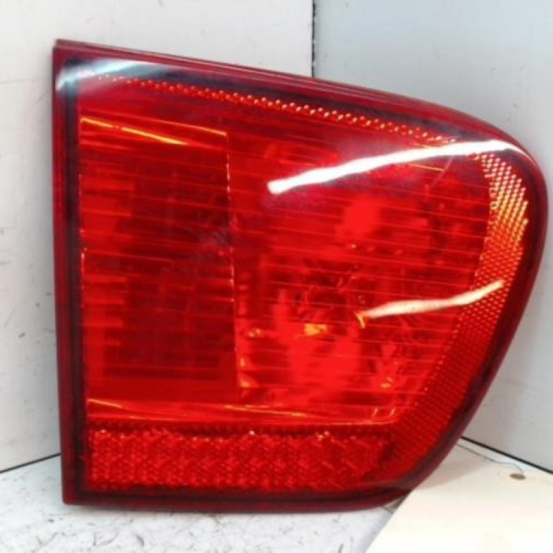 Feu arriere secondaire gauche (feux) SEAT IBIZA 2 Feu arriere secondaire gauche (feux) SEAT IBIZA 2